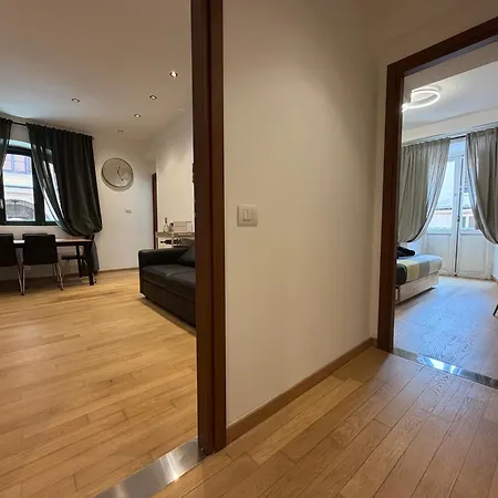 Apartment Trevi Ducal Palace Iii *
